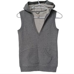 Nwt! Jacob v neck hooded vest